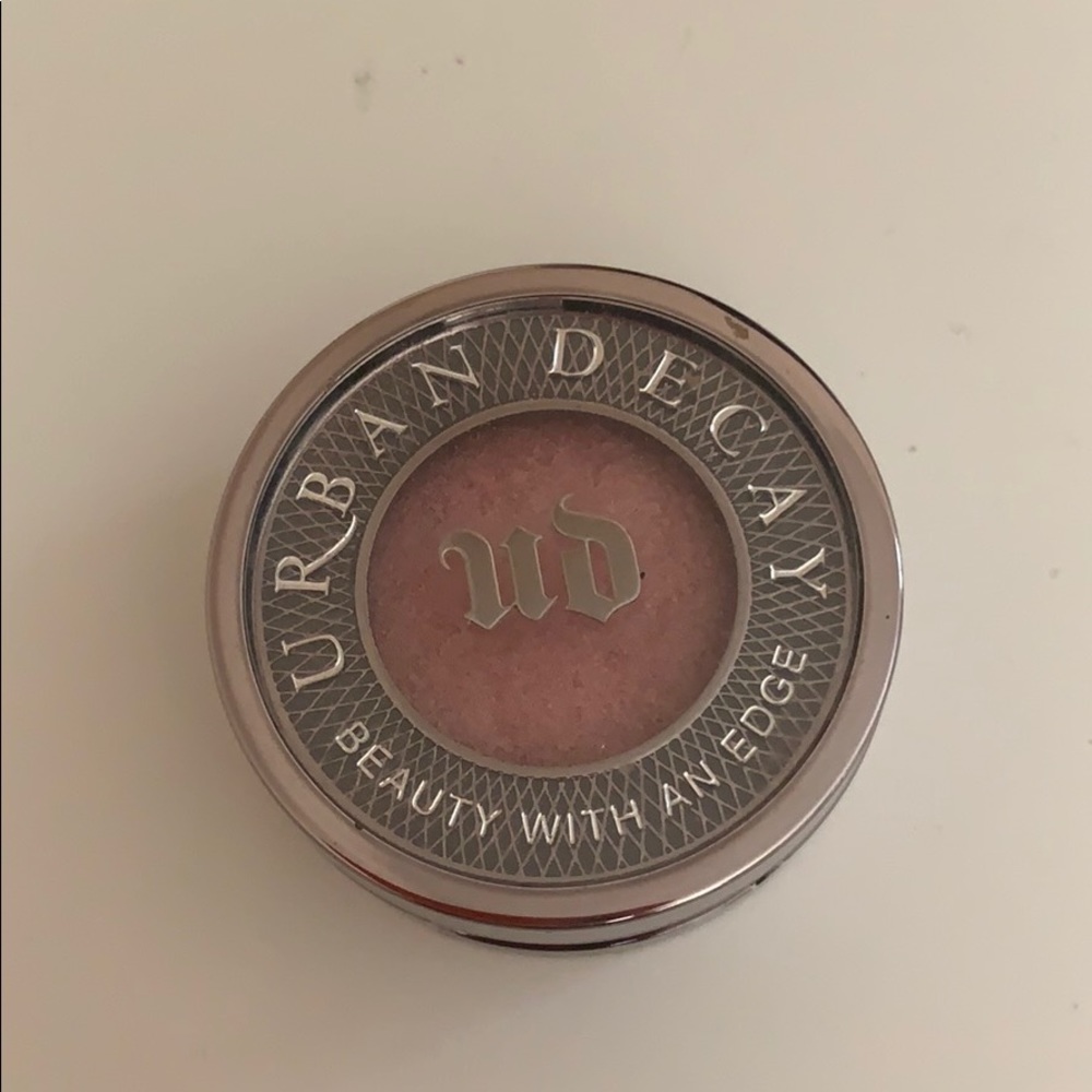 URBAN DECAY Eyeshadow